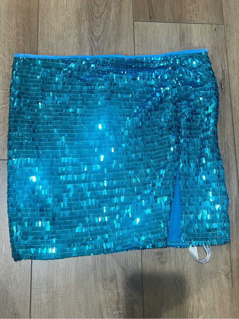 Nasty Gal Teal Sequin Micro Mini Skirt with High Split size 6 NWT